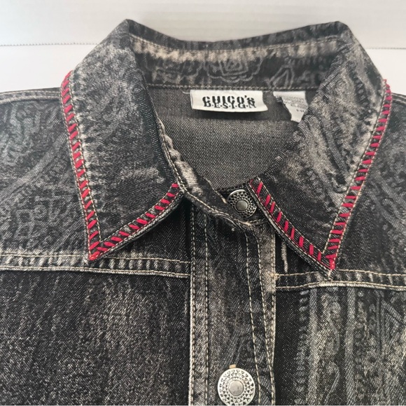 Chico’s Women's Faded Black Embroidered Designed Jean Denim Jacket Size 1 Medium - Picture 5 of 16